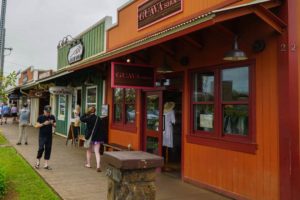 A line of brightly coloured shops in Haleiwa